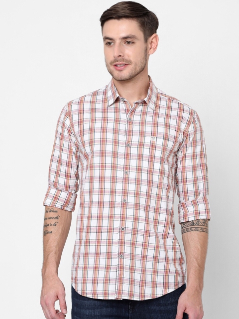 

Mufti Men White Slim Fit Checked Pure Cotton Casual Shirt