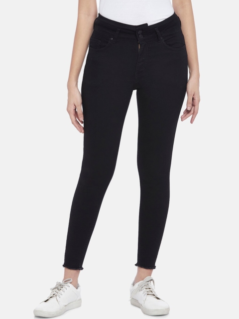 

People Women Black Tapered Fit Jeans