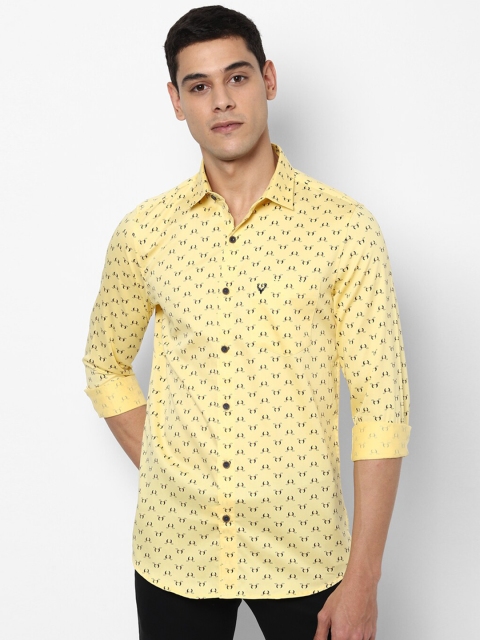 

Allen Solly Men Yellow Slim Fit Printed Casual Shirt