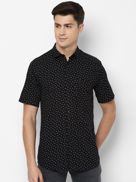 

Allen Solly Men Black Slim Fit Printed Casual Shirt