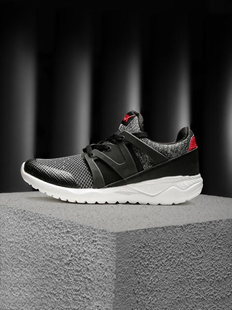 

HRX by Hrithik Roshan Men Trainer-1 Black Sports Shoes