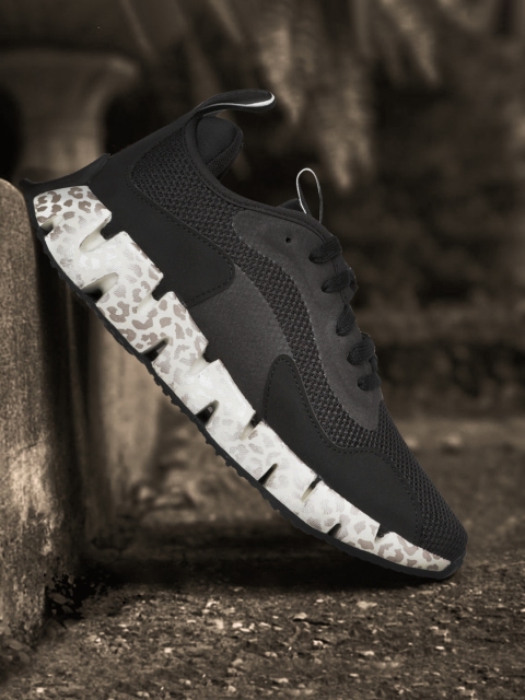 

Reebok Women Black Woven Design Zig Dynamica Running Shoes