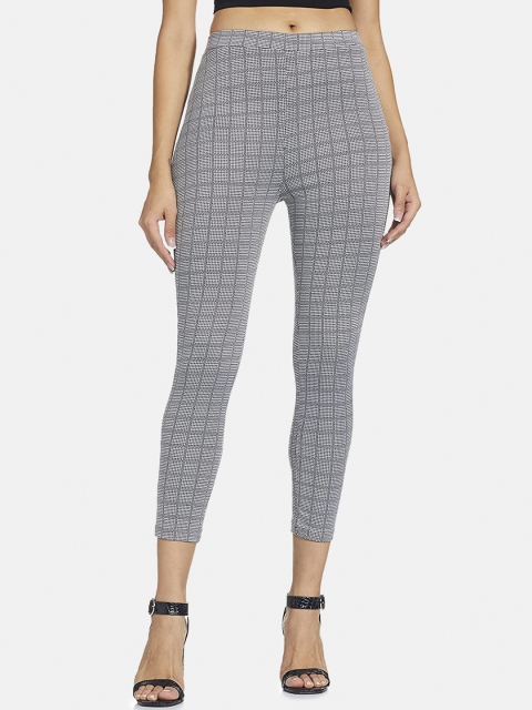 

IVOC Women White & Black Checked Slim Fit Stretchable Treggings
