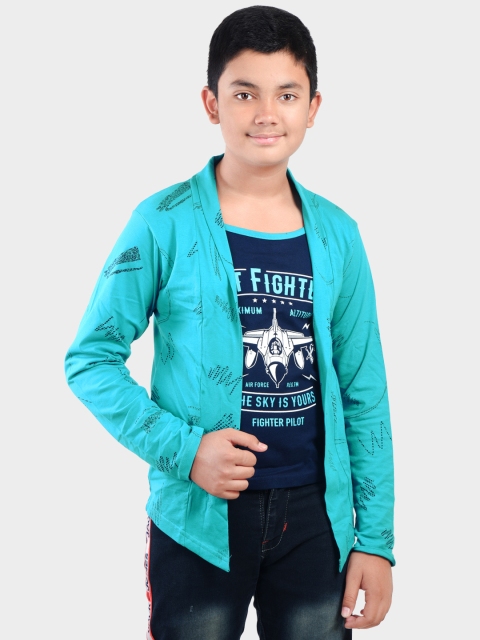 

Fabshio Boys Sea Green Typography Printed T-shirt with Attached Shrug