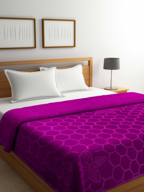 

KLOTTHE Pink Geometric Mild Winter 550 GSM Double Bed Blanket