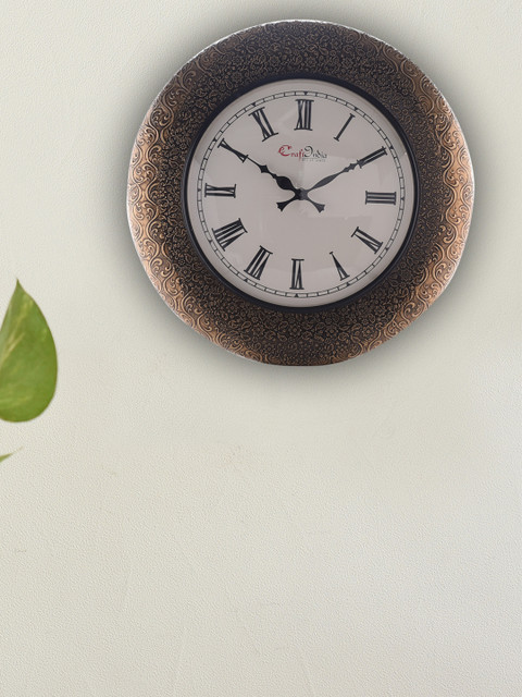 

eCraftIndia White Dial Handcrafted 45 cm Analogue Wall Clock