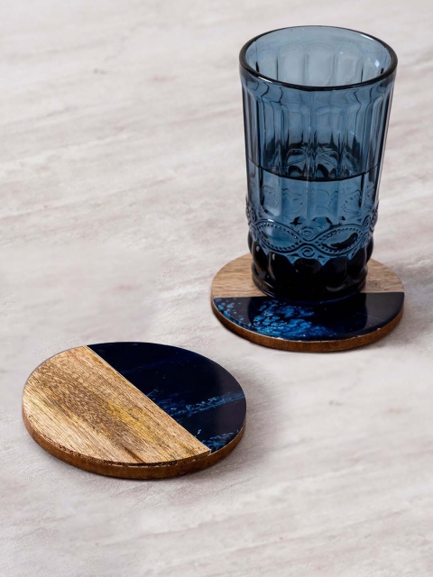 

nestroots Set of 2 Navy Blue & Brown Resin & Wood Coasters
