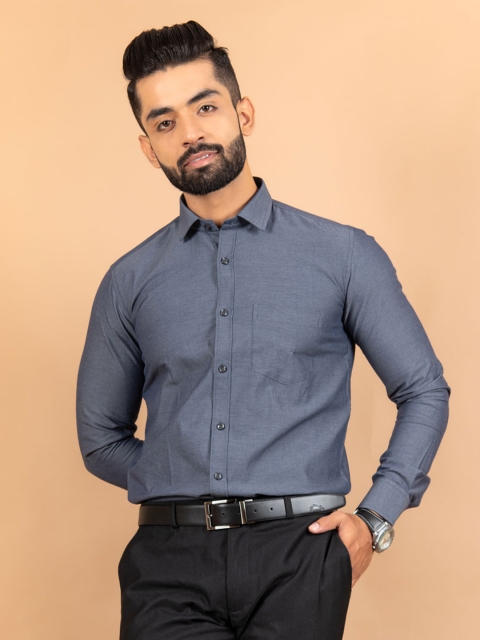 

Tistabene Men Grey Solid Cotton Casual Shirt