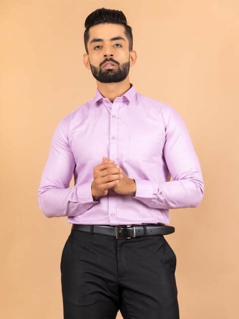 

Tistabene Men Purple Solid Cotton Casual Shirt