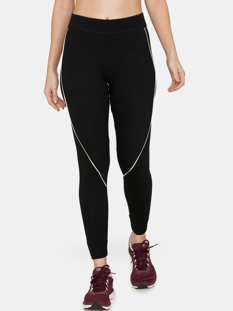 

Zelocity by Zivame Women Black Solid Yoga Tights