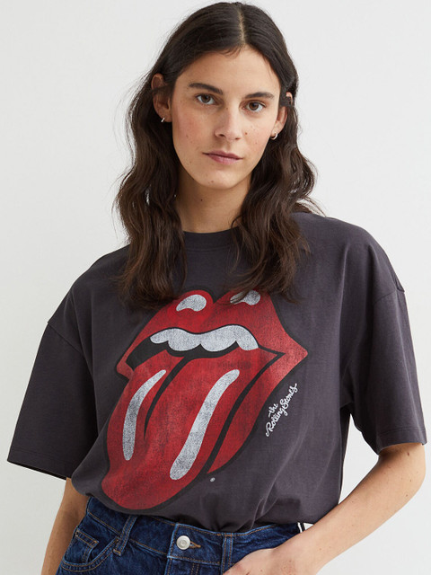 

H&M Women Grey Oversized Printed T-shirt