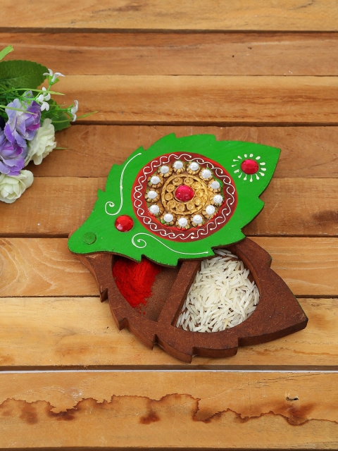 

Aapno Rajasthan Multi Leaf Design Wood & Clay Jewellery Box