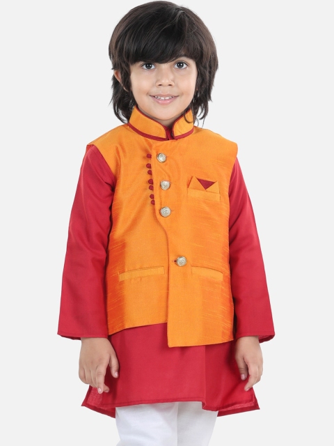 

BownBee Boys Yellow Solid Waistcoat