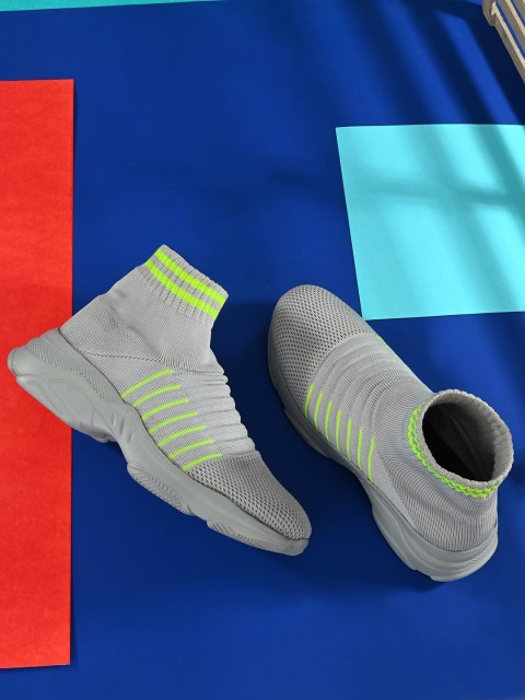 

Big Fox Men White Woven Design Sneakers