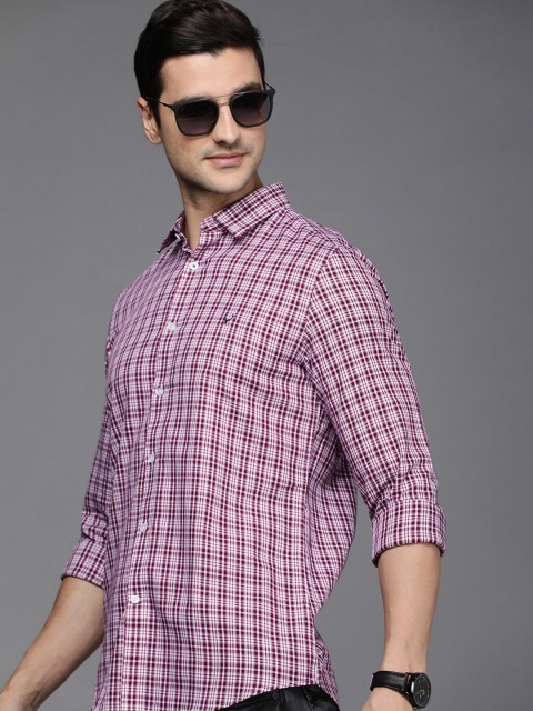 

Allen Solly Sport Men Red Slim Fit Checked Pure Cotton Casual Shirt