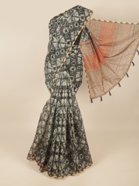 

Pothys Grey & Peach-Coloured Tie and Dye Printed Saree