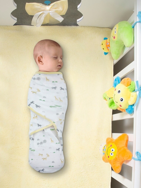 

Baby Moo Yellow I Love Animals Printed Swaddle