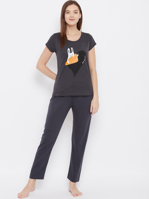 

FRENCH FLEXIOUS Women Charcoal & Yellow Cartoon Characters Printed Night Suit