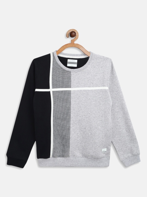 

Octave Boys Grey & Black Colourblocked Sweatshirt