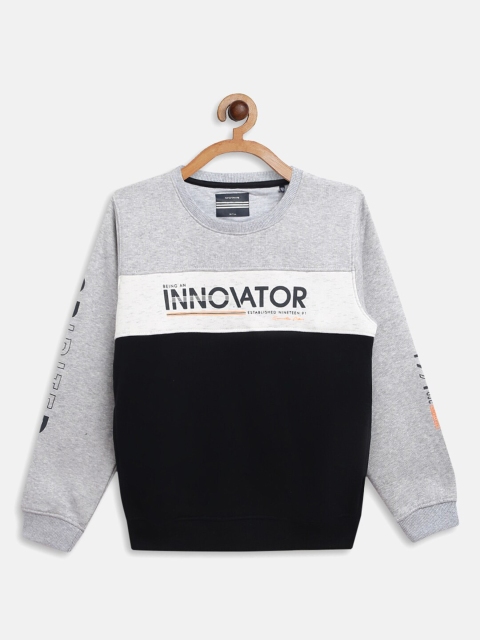 

Octave Boys Navy Blue & Grey Colourblocked Sweatshirt
