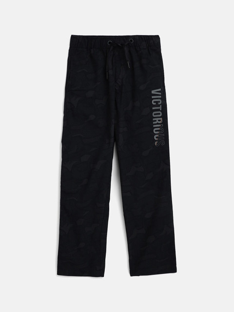 

Octave Boys Black Solid Cotton Track Pants