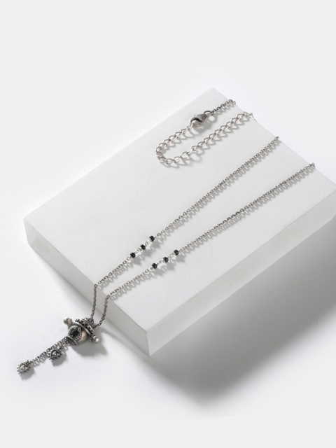 

SHAYA Women Silver-Toned Palkhi Black Beads Beaded Pendent Necklace