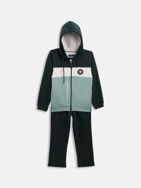 

Octave Boys Navy Blue & White Colourblocked Cotton Track Suit