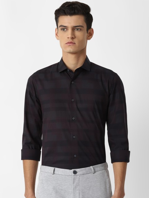 

Louis Philippe Sport Men Black Slim Fit Striped Pure Cotton Casual Shirt