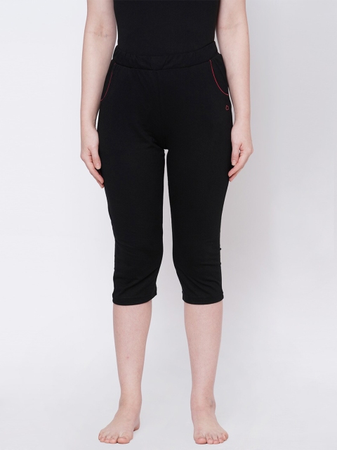

Sweet Dreams Women Black & Pink Capris