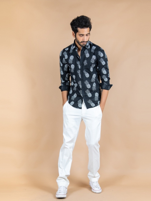 

Tistabene Men Black Pineapple Printed Casual Shirt