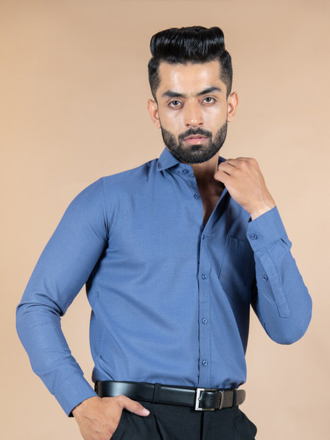 

Tistabene Men Blue Cotton Semi-Formal Shirt