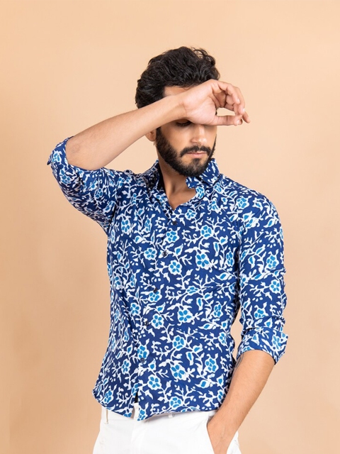 

Tistabene Men Blue Floral Printed Casual Shirt