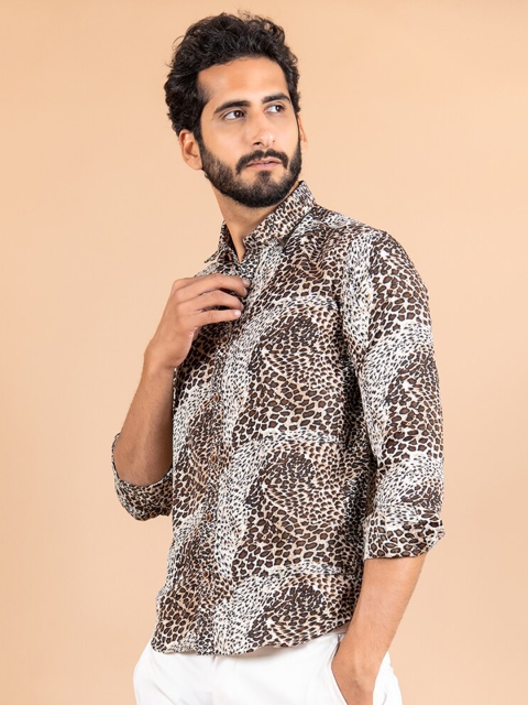 

Tistabene Men Brown Printed Casual Shirt