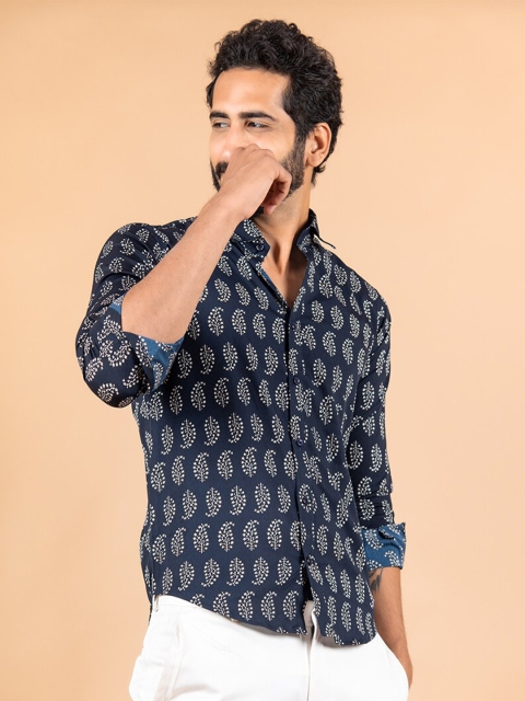 

Tistabene Men Blue Printed Casual Shirt