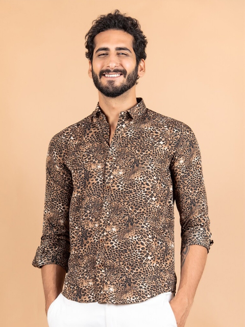 

Tistabene Men Brown Printed Casual Shirt