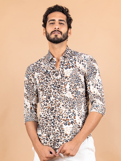 

Tistabene Men Black Printed Casual Shirt