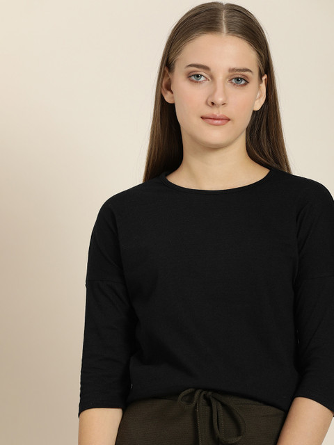 

ether Women Black Solid Round Neck T-shirt