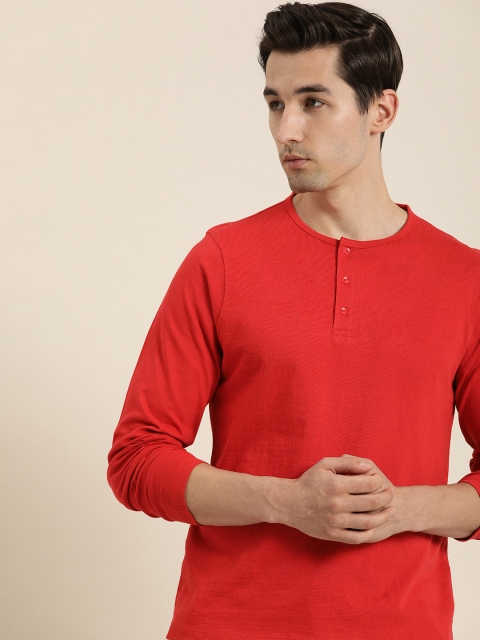 

ether Men Red Solid Henley Neck T-shirt