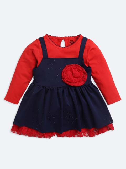 

TAMBOURINE Red Dress With T-shirt