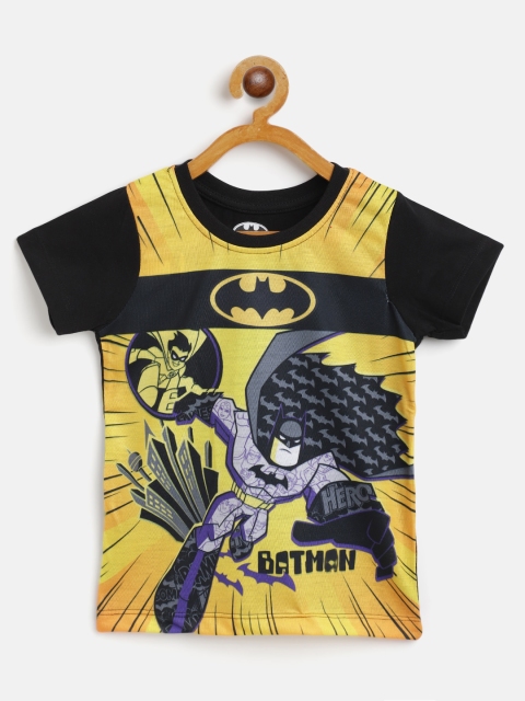 

Eteenz Boys Yellow & Black Batman Printed T-shirt