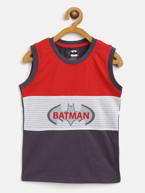 

Eteenz Boys Charcoal Grey & Red Colourblocked & Batman Print Cotton T-shirt