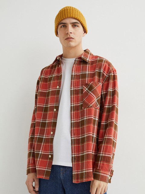 

H&M Men Red Relaxed Fit Checked Flannel Shirt