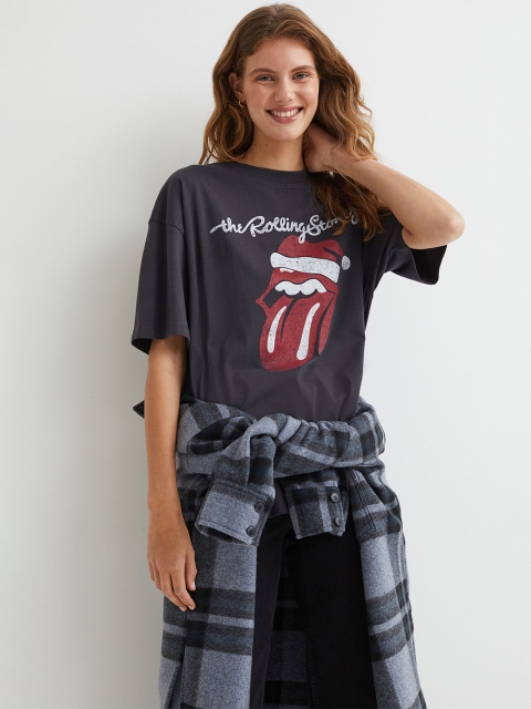 

H&M Women Grey Oversized Printed T-shirt
