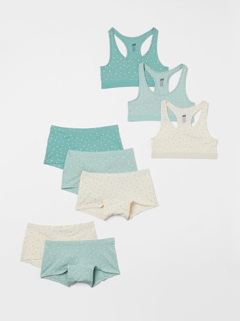 

H&M Girls White 8-pack tops and boxer briefs