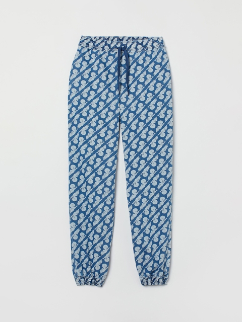 

H&M Women Blue & White Patterned Joggers