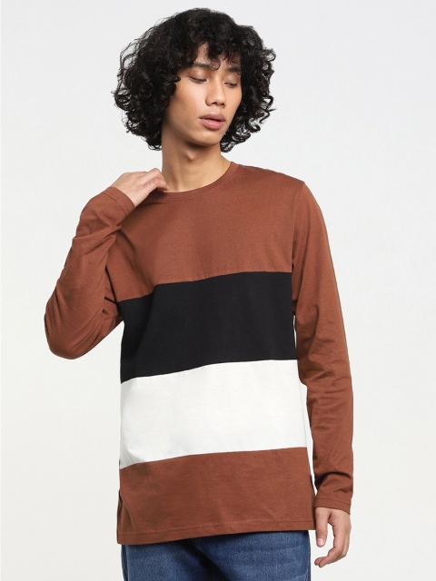 

Bewakoof Men Brown & Black Colourblocked T-shirt