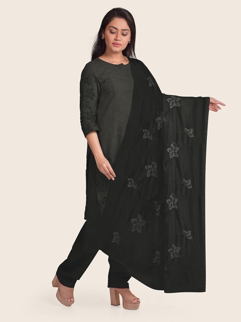 

Pothys Grey & Black Printed Unstitched Dress Material