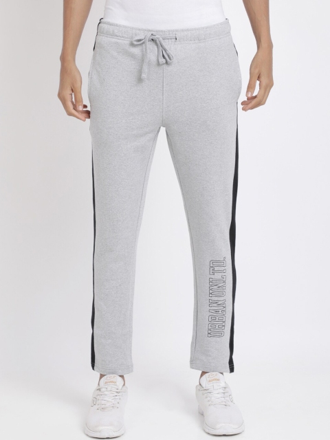 

MASH UNLIMITED Men Grey Solid Cotton Track Pants