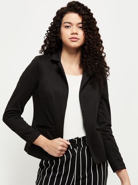 

max Women Black Open Front Jacket