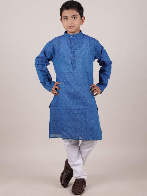 

Pothys Boys Blue & White Printed Pure Cotton Kurta with Pyjamas